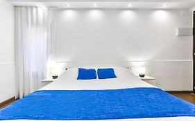 Laramond Barcelona Rooms